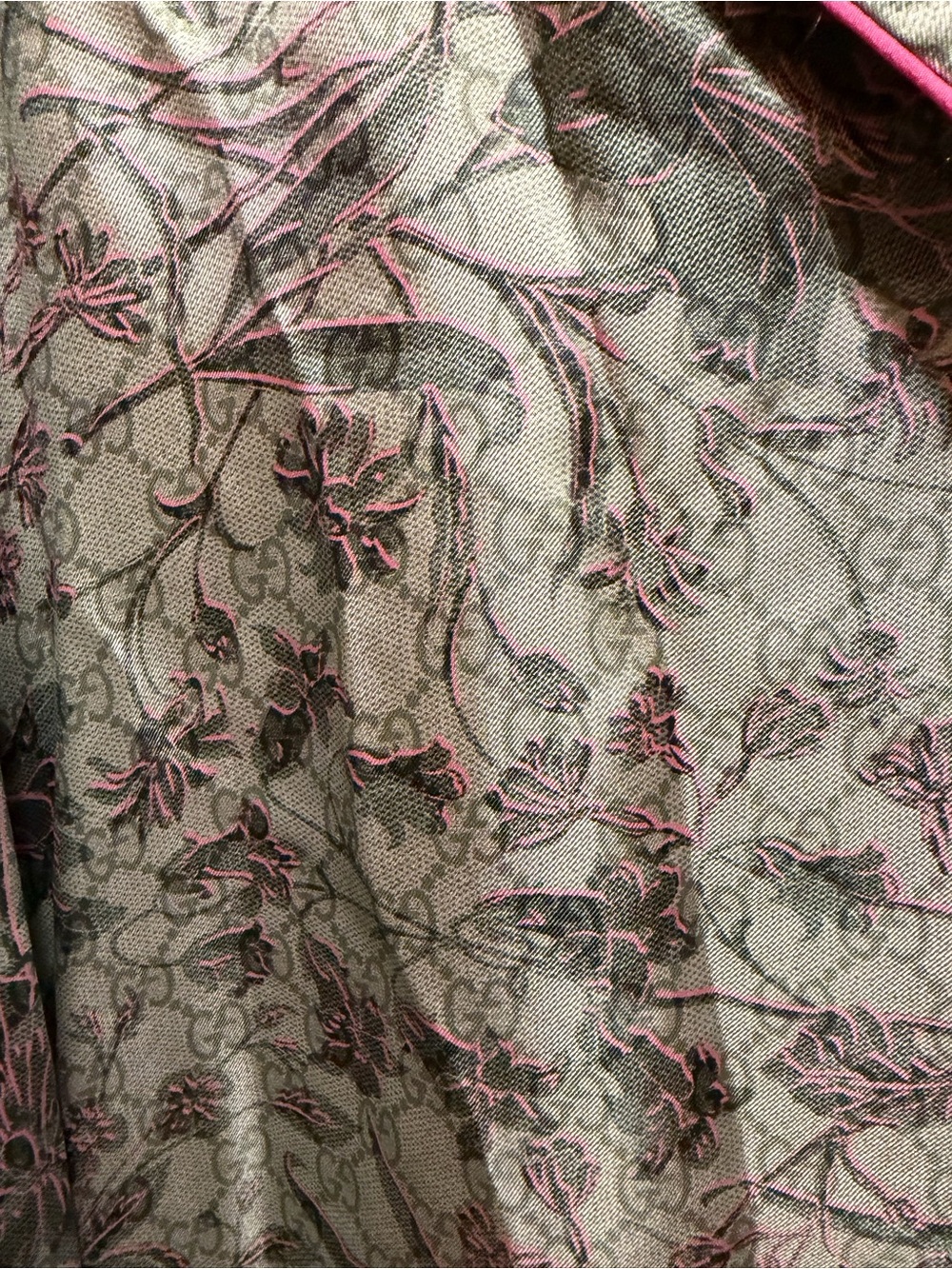 New Gucci GG Supreme Logo Floral Silk Pajamas Sleepwear Green Pink Size 44 US L - Picture 7 of 14